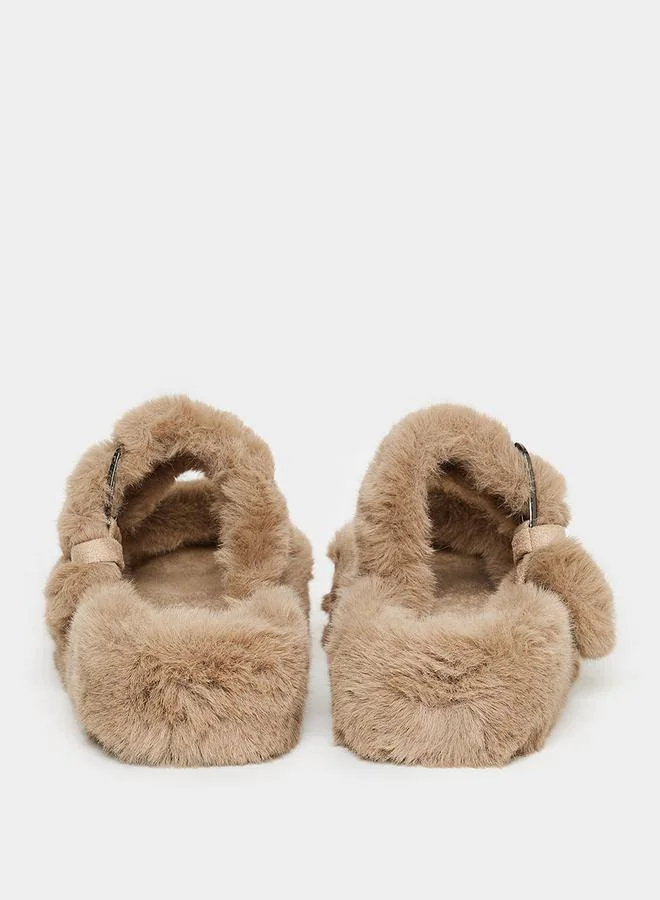 Styli Double Strap Buckle Detail Fluffy Flatform Bedroom Slippers