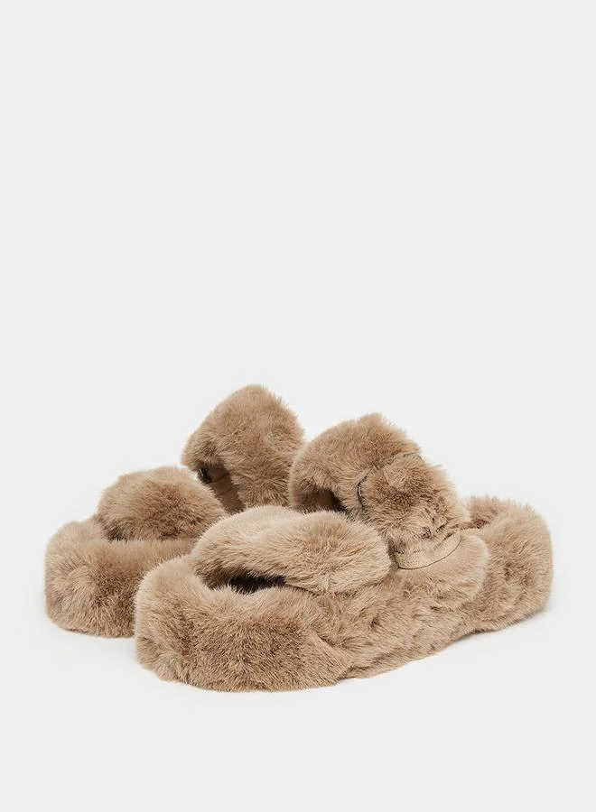 Styli Double Strap Buckle Detail Fluffy Flatform Bedroom Slippers