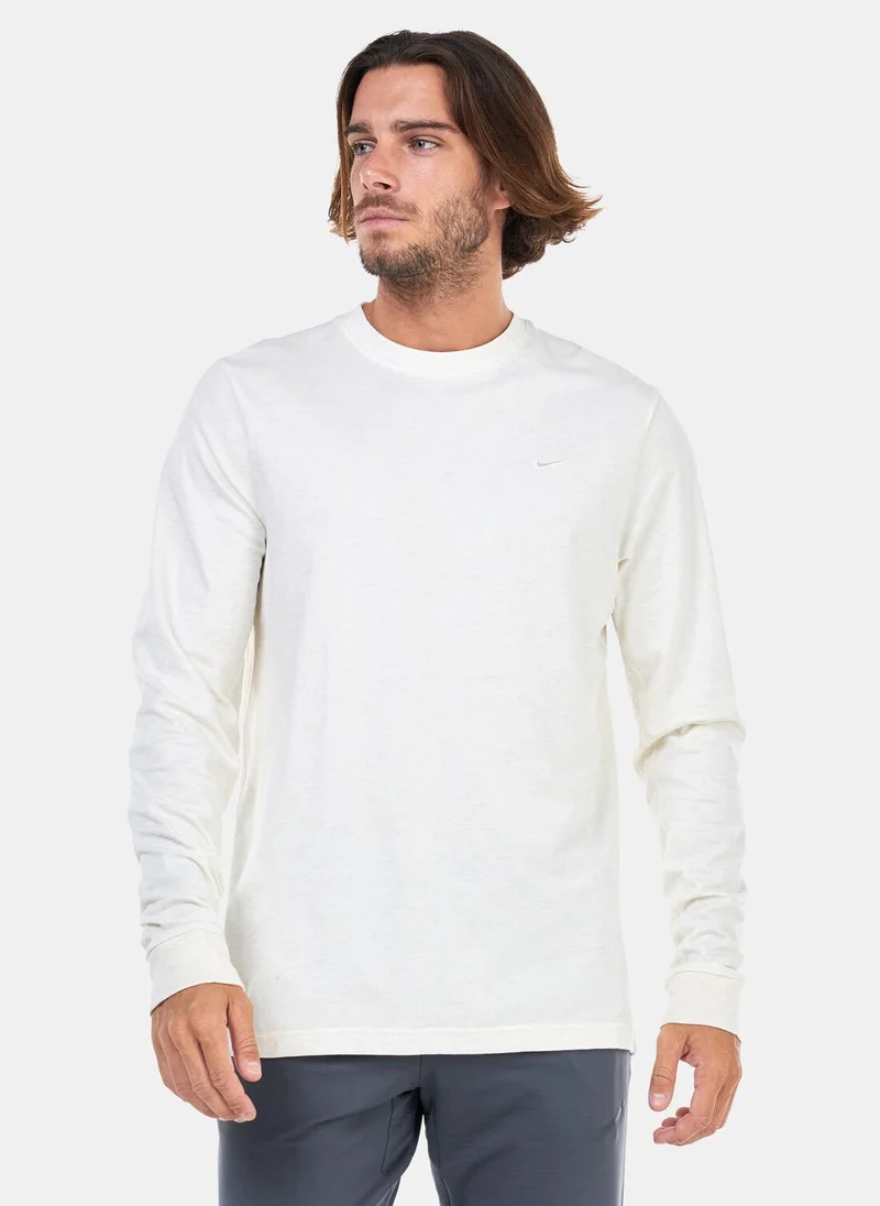 Nike Men's Primary Dri-FIT Long-Sleeve Top