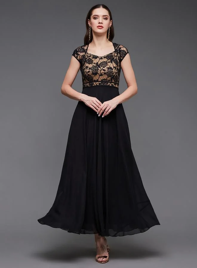 مس تشايس Miss Chase Black Maxi Dress with Lace Detail