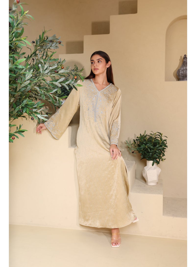 IKKXA Elegant Embroidery Crystals Beaded Jalabiya - Image 1