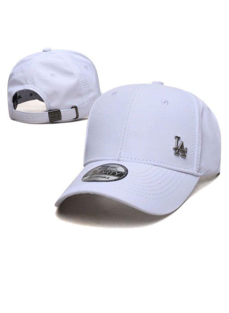 NEW ERA Durable and Popular White Baseball Cap: Clean and Crisp Headwear