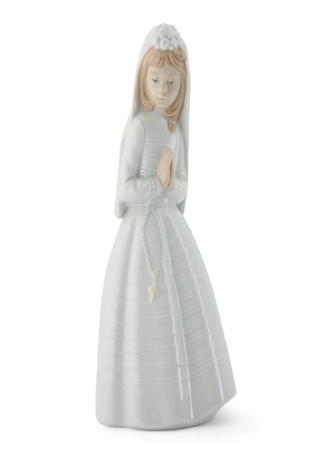 NAO Girl Praying. Porcelain Communion Figure. - Image 3