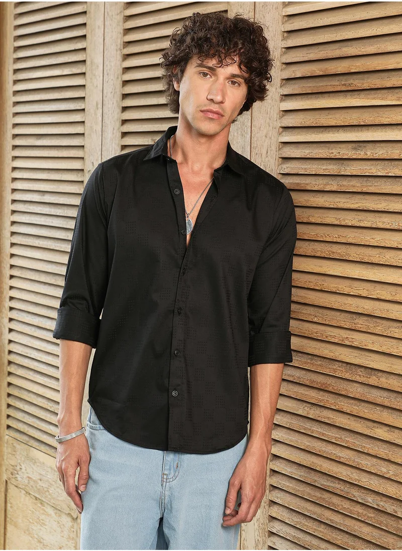 Campus Sutra Men's Obsidian Black Dotted-Cuboid Shirt