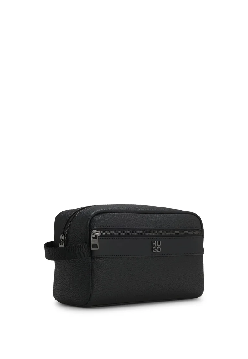 هوجو Grained faux-leather washbag with stacked-logo trim