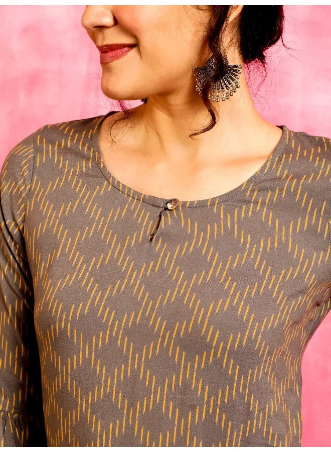 AKS Grey & Beige Printed Straight Kurta With Ruffle Sleeves