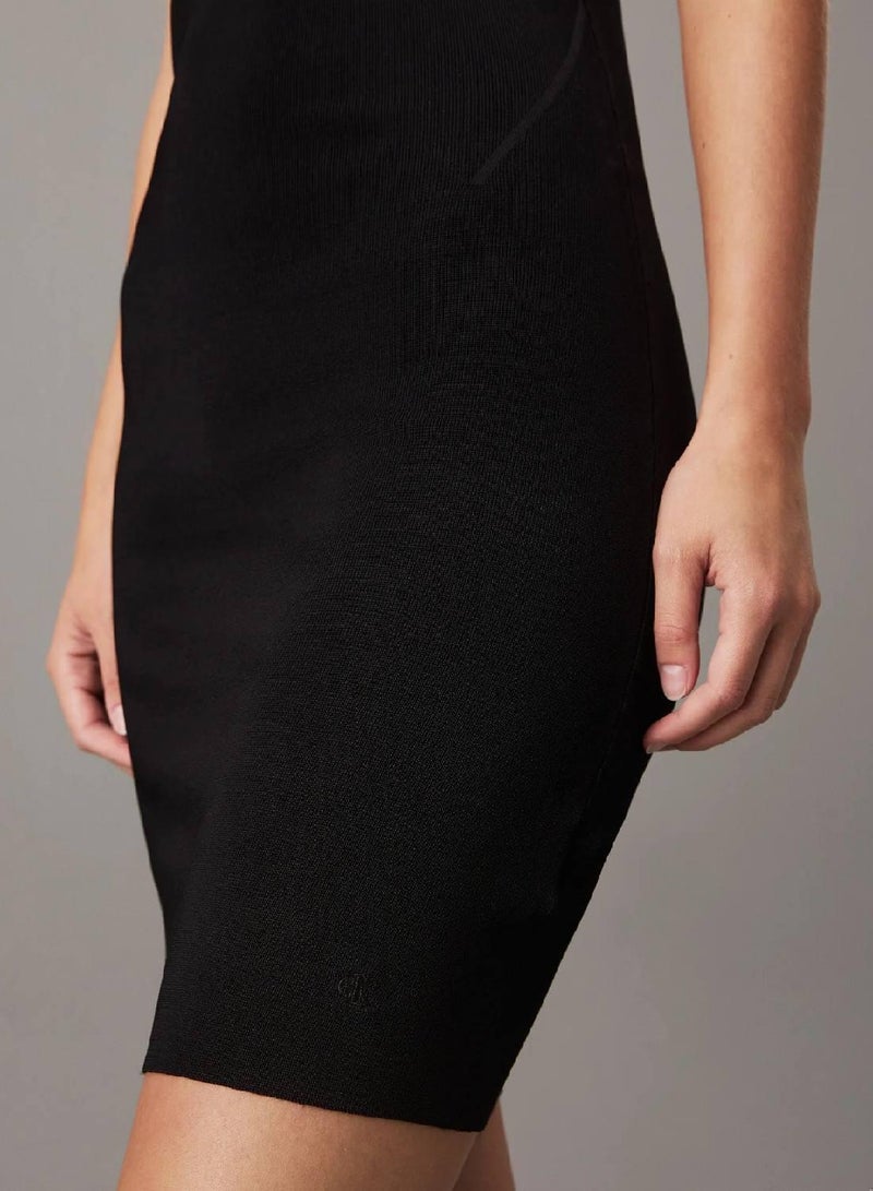 كالفن كلاين جينز فستان محبوك مرن بقصة ضيقة - Image 3