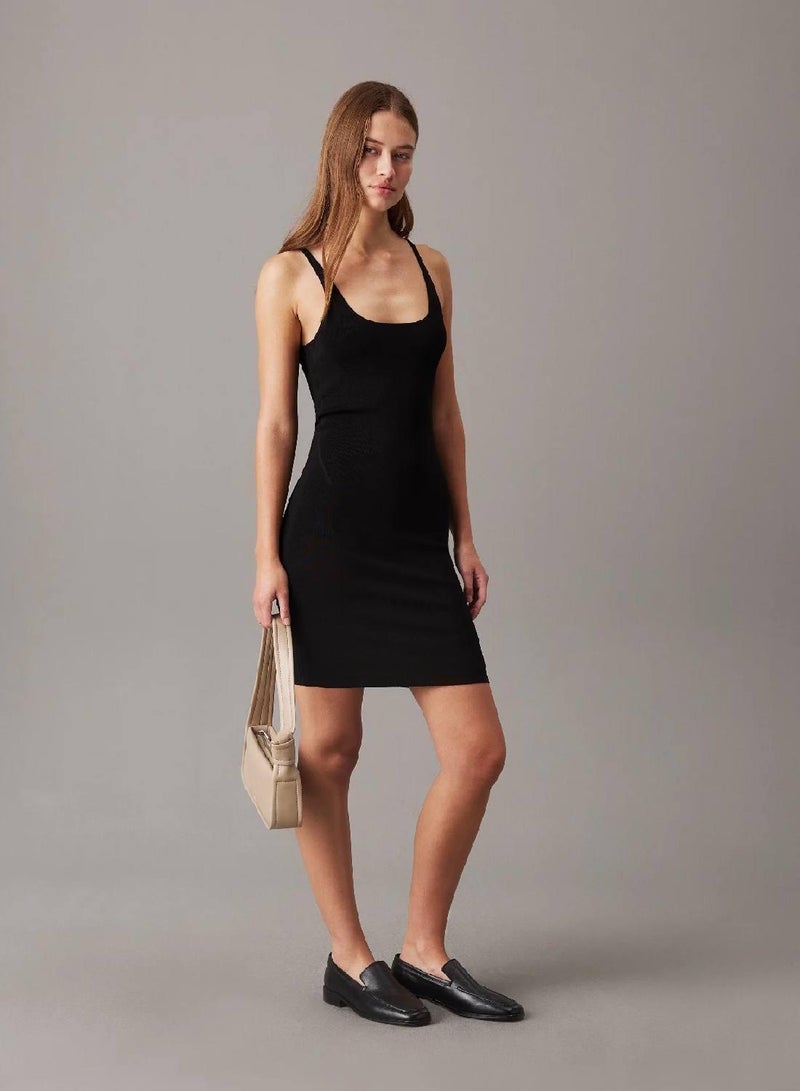 كالفن كلاين جينز فستان محبوك مرن بقصة ضيقة - Image 1