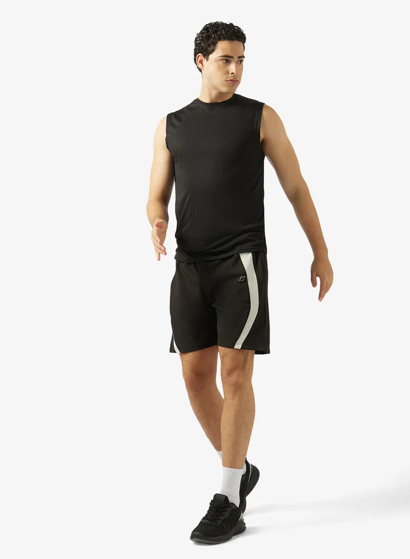 FRWD contrest Cut n sew penal at both side