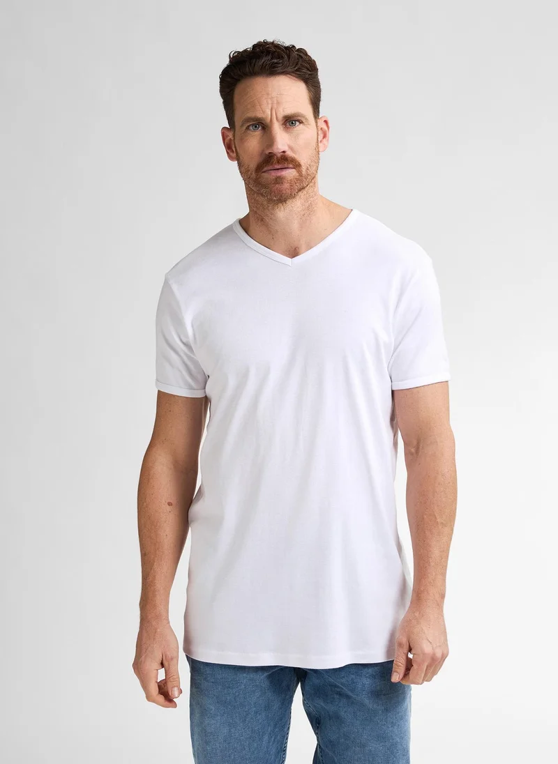 بترول اندستريز تيشيرت رجالي بقصة ضيقة بأكمام قصيرة