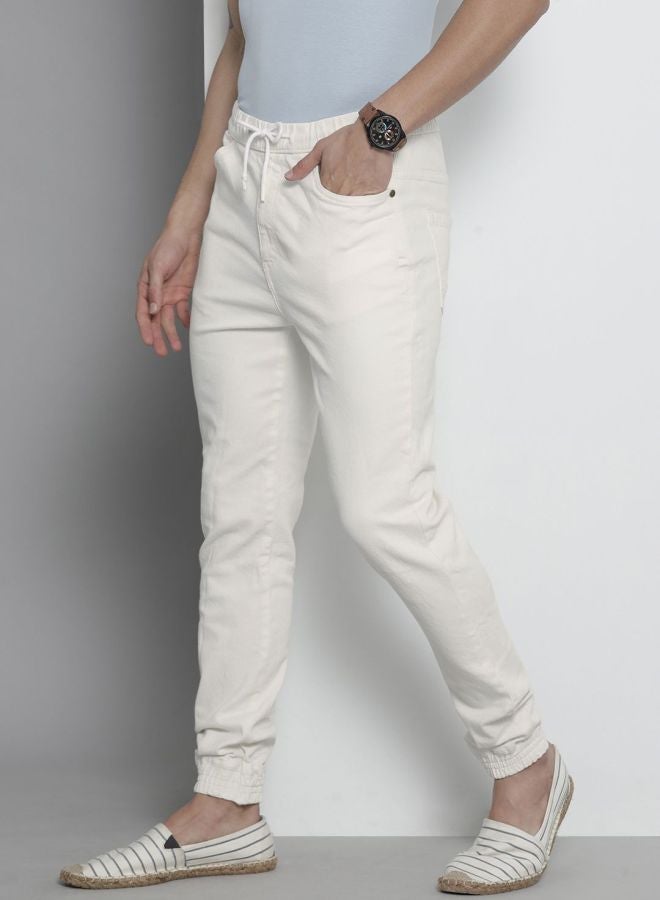 The Indian Garage Co Men Slim Fit Solid Mid-Rise Stretchable Denim Joggers  - Image 2