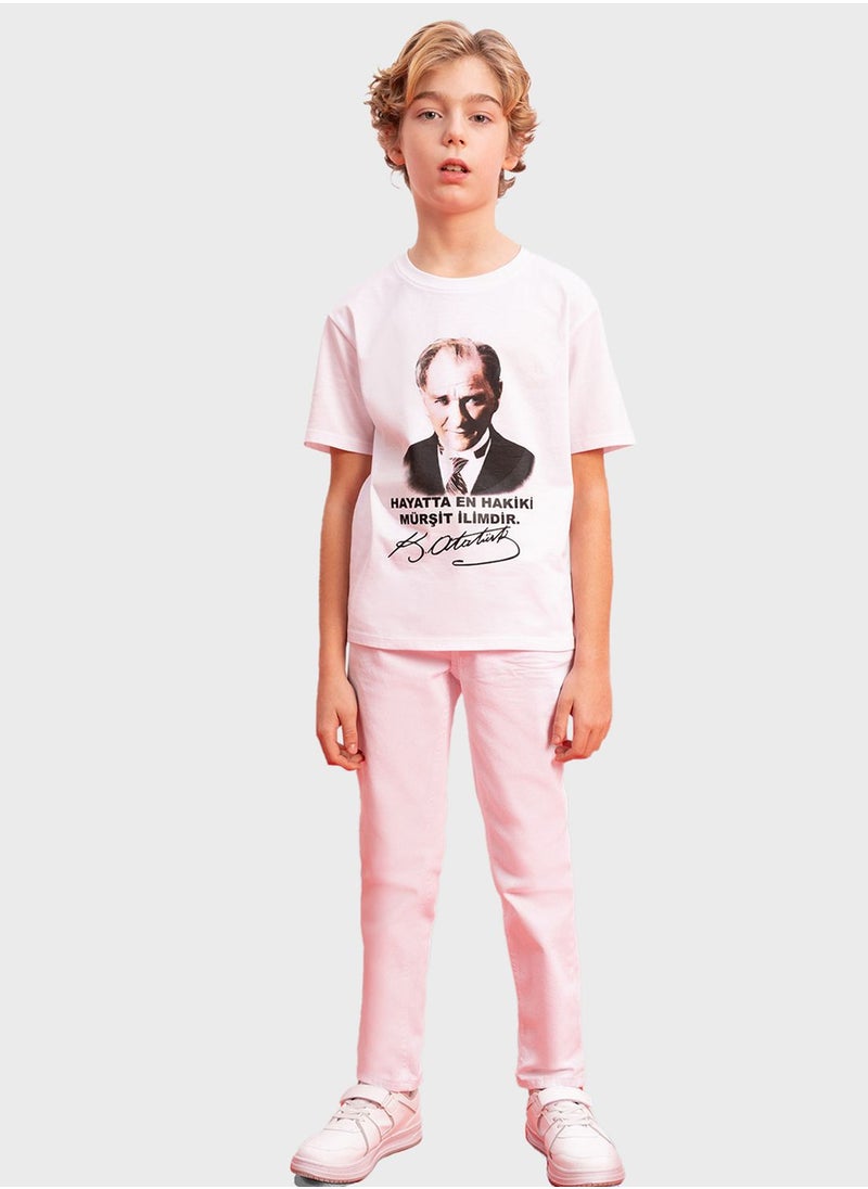 DeFacto Boy Straight Fit Straight Leg White Jeans  - Image 4