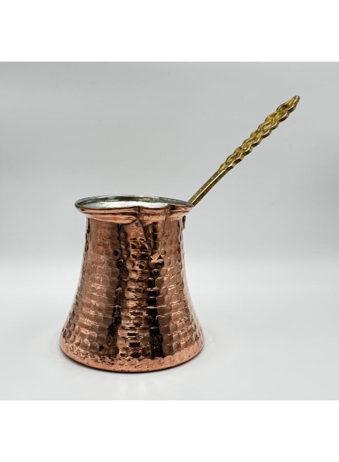 دلة قهوة نحاس مصنوع يدويًا – لون نحاسي أنيق، طراز عثماني أصيل، صناعة تركية - Image 1