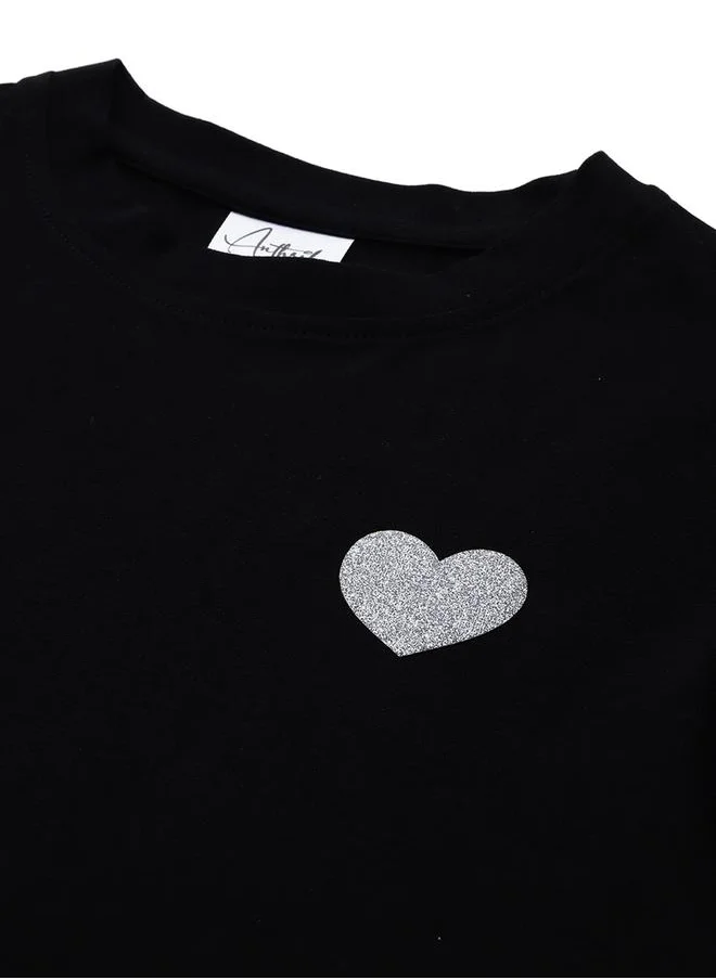 Anthrilo Heart Print Round Neck T-Shirt by Styli