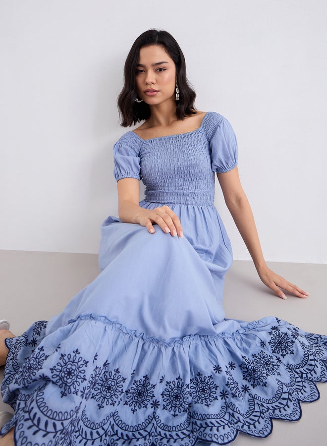 ستايلي فستان طويل بتفاصيل مُطرزة - Image 5