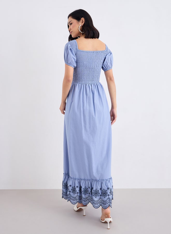 ستايلي فستان طويل بتفاصيل مُطرزة - Image 4