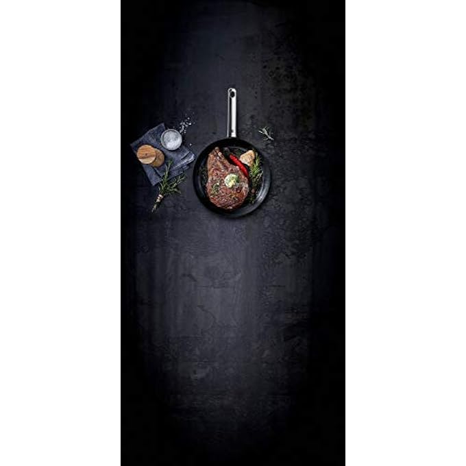 WMF Steak Profi Round Fry Pan NonStick Pan 24Cm Aluminum Core Stainless Steel Handle Perfect Cooked Meat  Steak Black - Image 5