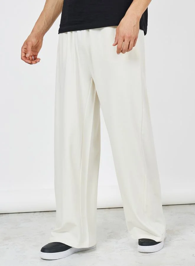 Styli Solid Wide Leg Open Hem Jogger