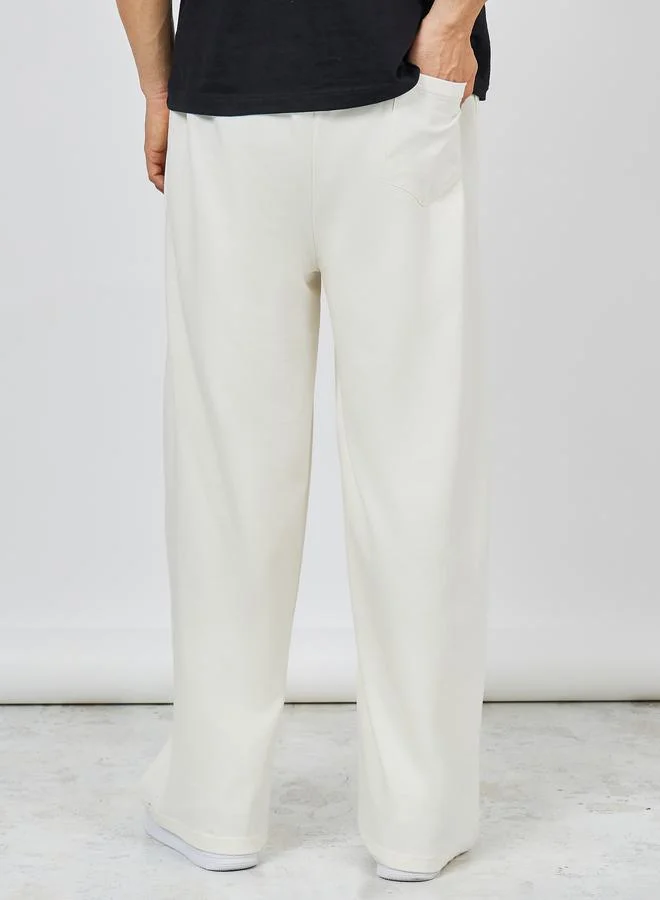 Styli Solid Wide Leg Open Hem Jogger
