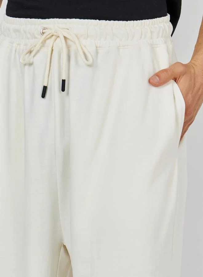 Styli Solid Wide Leg Open Hem Jogger