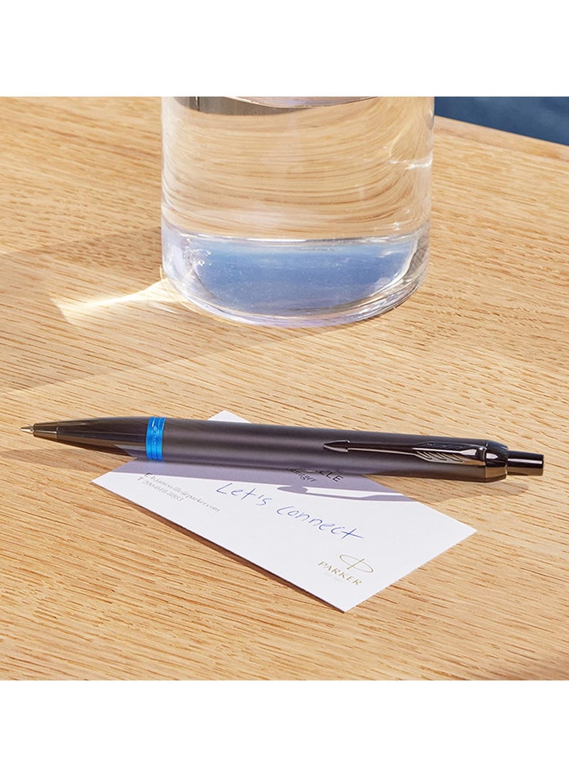 PARKER PARKER IM Vibrant Rings Ballpoint Pen | Satin Black Lacquer with Marine Blue Accents | Medium Point with Blue Ink Refill | Gift Box, 2172941 | 10054  - Image 3