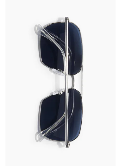 اتش اند ام Polarised sunglasses