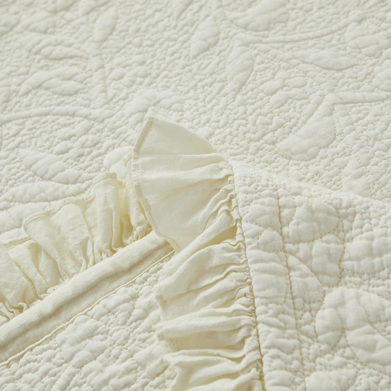Brandream Cream Yellow White Ruffle Quilted Throw Blanket Cotton Throws for Bed Couch Daybed 47 X 60 Inch Decorative Blankets - Image 4