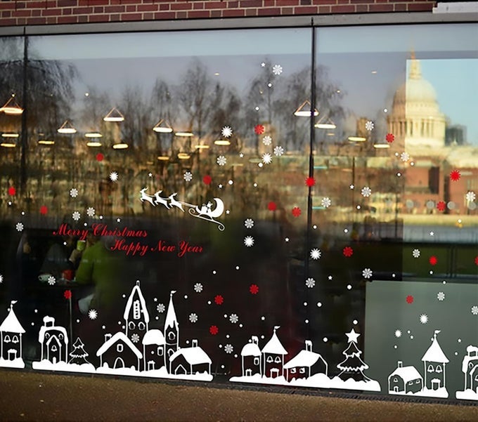 CHRISTMAS WINDOW DECORATIONS DECALS WINTER HOLIDAY CLINGS STICKERS SNOWFLAKES SNOW CHRISTMAS TOWN W301