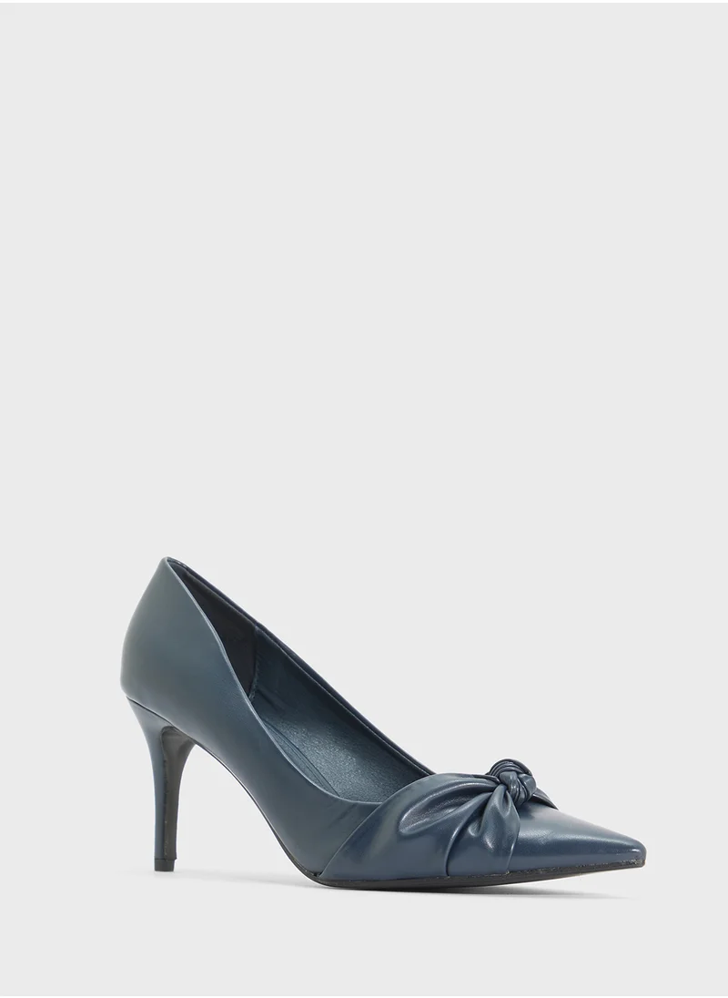 ELLA Pointed Pump With Knot Detail