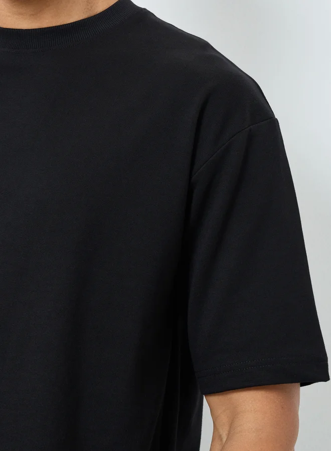 Styli Styli Men Black Oversized T-Shirt with Worldwide Print
