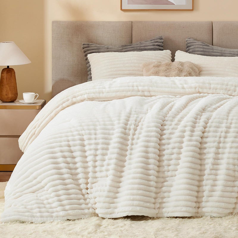 BEDELITE BEDELITE Fleece Queen Comforter Set -Super Soft & Warm Fluffy Cream White Bedding, Luxury Fuzzy Heavy Bed Set for Winter with 2 Pillow Cases  - Image 1