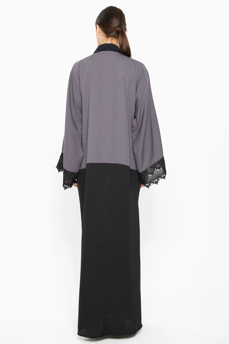 النخبة A trendy duo-colored abaya with black stripe lace detailing-AJ665A
