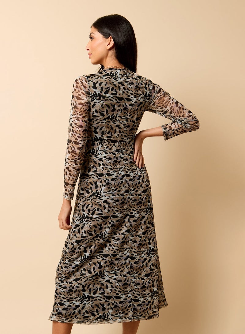 Little Mistress Casual Mesh Midi Dress - Image 3