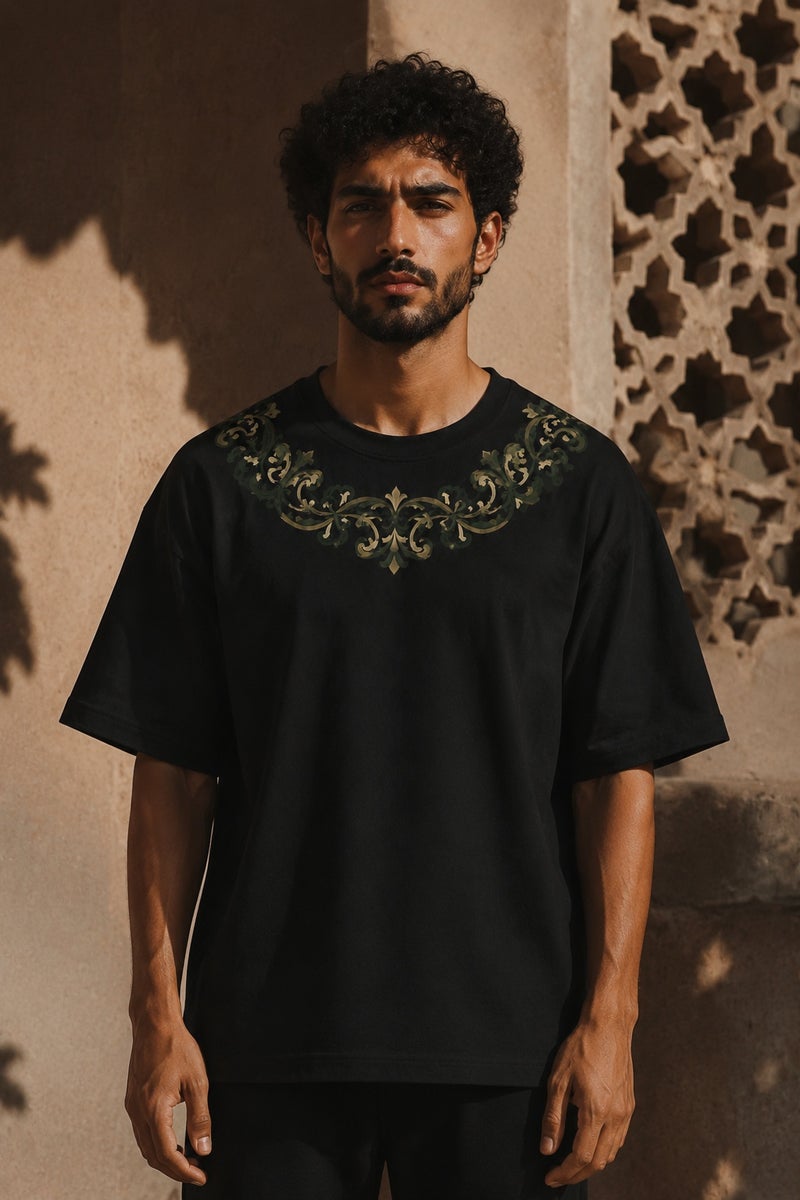 Men's Black Oversized Ornamental Print T-Shirt Casual Short Sleeve Crew Neck Streetwear Tee - Image 2
