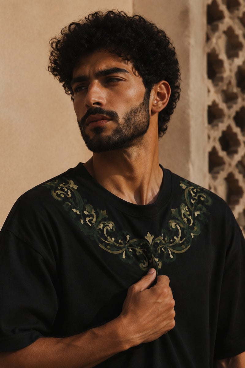 Men's Black Oversized Ornamental Print T-Shirt Casual Short Sleeve Crew Neck Streetwear Tee - Image 5