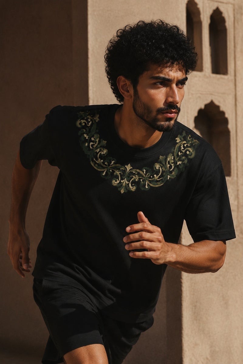 Men's Black Oversized Ornamental Print T-Shirt Casual Short Sleeve Crew Neck Streetwear Tee - Image 3