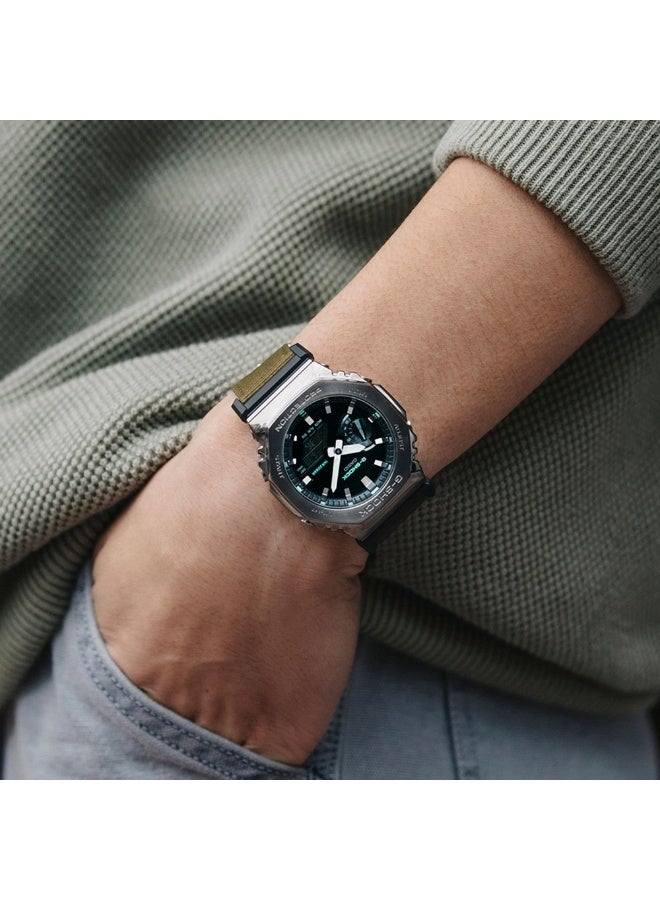 G-SHOCK Luxury Casual Men's Watch – GM-2100CB-3ADR - Image 3