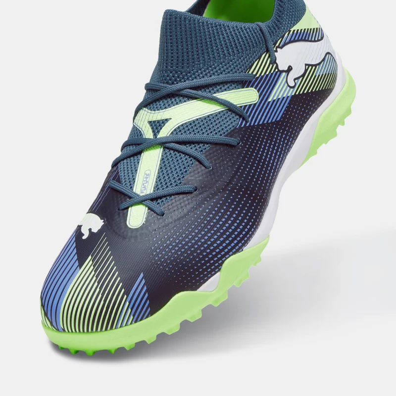 PUMA Men's FUTURE 7 MATCH Turf Ground Football Shoes