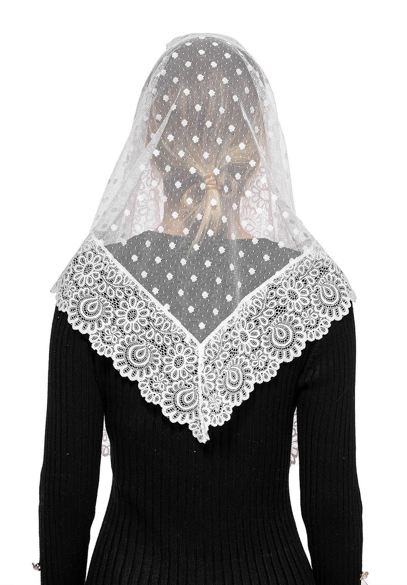 Wgior Triangle Vintage Inspired Lace Chapel Veils Catholic Mass Head Covering Scarf Mantilla Veils for Church (White) - Image 5