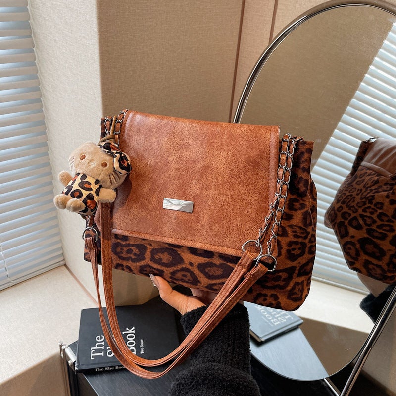 Leopard Print Large Capacity Bag Women'S Arrival Single Shoulder Underarm Bag Retro Soft Noodles Chain Commuter Tote Bag - Image 4