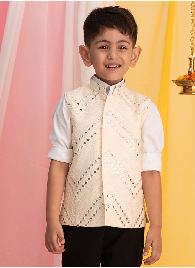 Boys' Cream Nehru Jacket - pzsku/Z9A7D01385273841AC73FZ/45/_/1703764332/aabb7cd4-dbfe-46ed-815a-fbdbdf2aff31