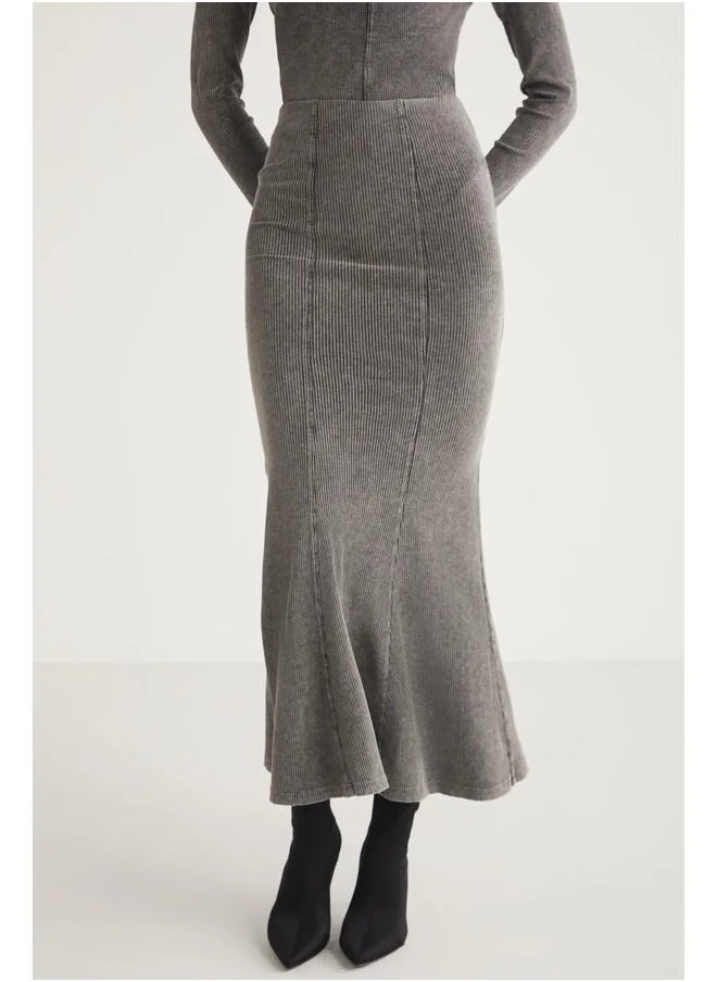 جريميلانج Grimelange Cateline Women's Slim Fit Elastic Waist Bodycon Midi Gray Skirt