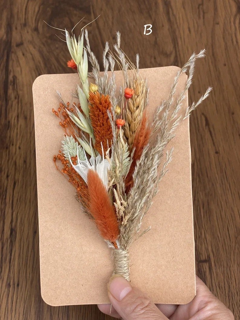 Bluejw Handmade Natural Real Mini Dried Flowers Bouquet on Resin Cards – Dried Plants Decorative Accessories for Gifts, Wedding Favors, and Home Décor - Image 3
