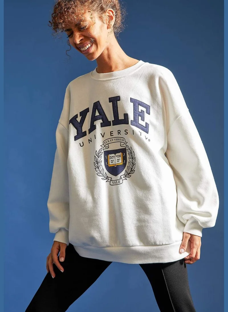 ديفاكتو Yale University Licenced Oversize Long Sleeve Sweatshirt