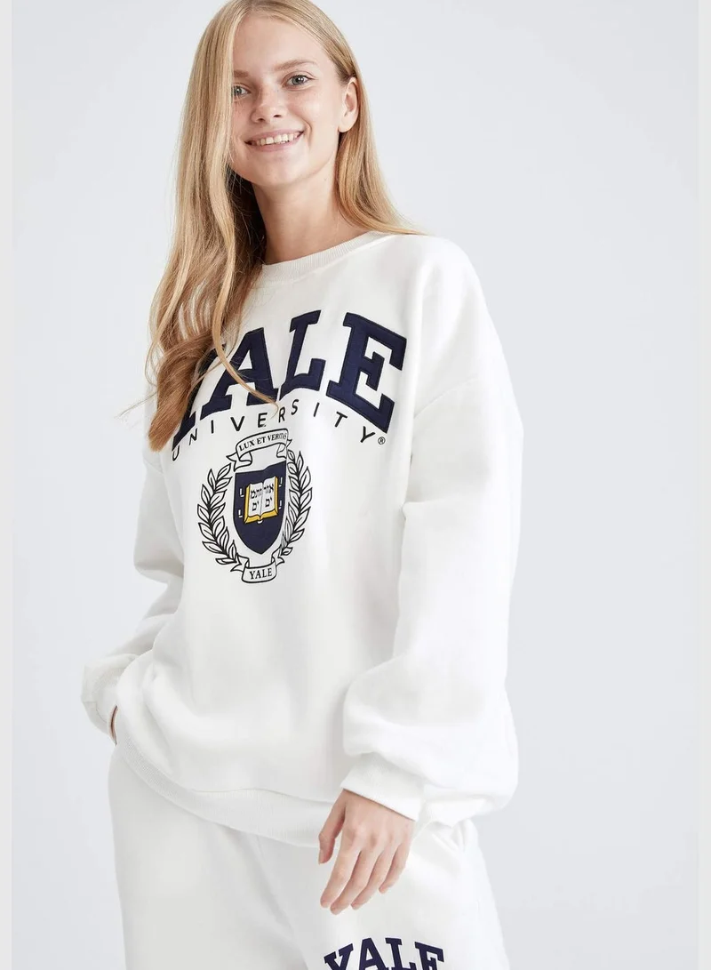 ديفاكتو Yale University Licenced Oversize Long Sleeve Sweatshirt