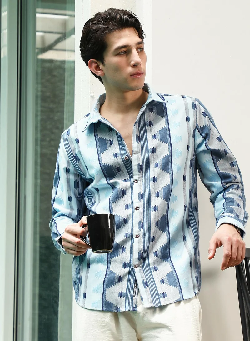 Campus Sutra Men's Blue Geometric Pattern Cotton Polyester Blend Full Sleeve Shirt