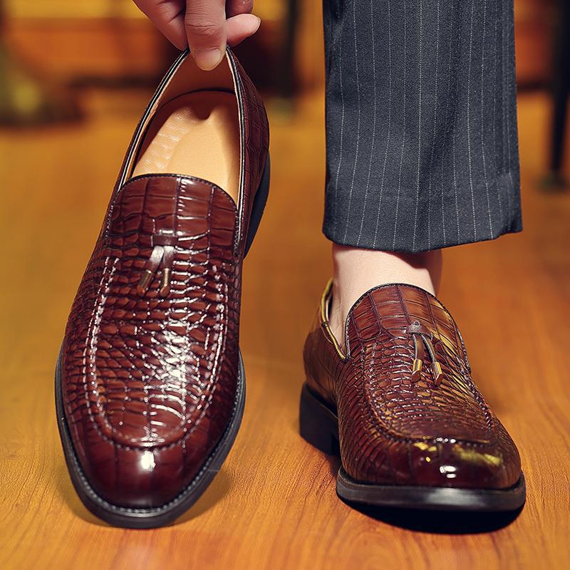 Dropshipping 2026 Men'S Formal Loafers Creative Casual Tassel Men'S Shoes Trade - Image 4