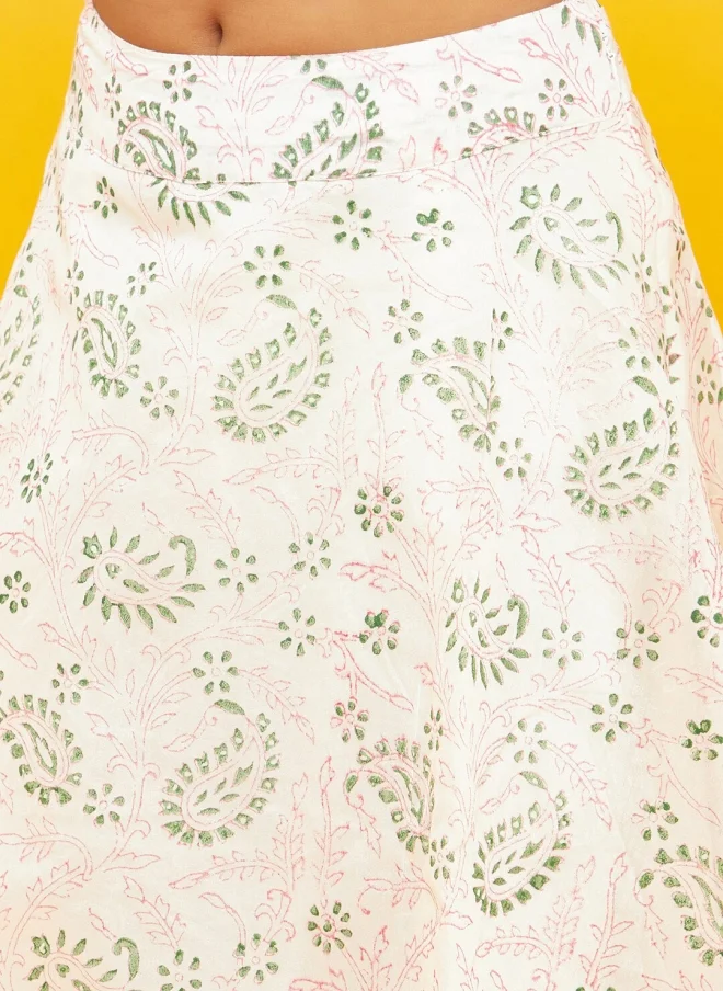 أيه كيه إس ليجنجا تشولي مطبوع باللونين الأبيض والأحمر للفتيات