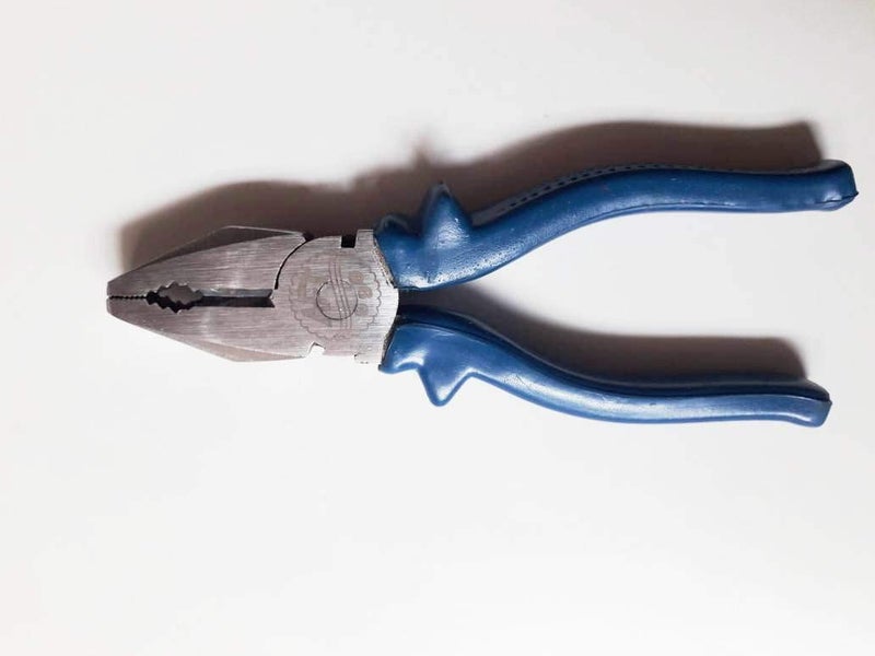 FTE Cutting Pliers for Slicing Electrical Wire and Other Activities Size 16 x 6 cm - Image 4