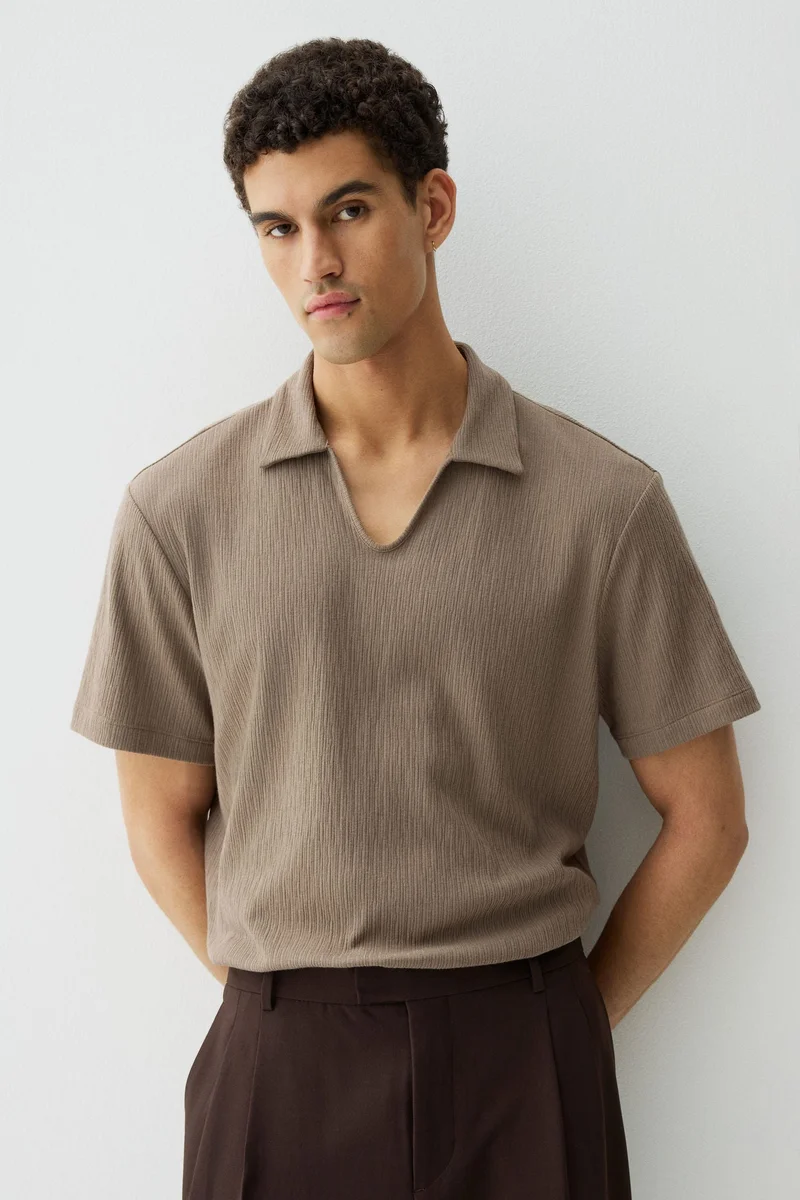 H&M Regular Fit Collared T-shirt
